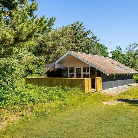 Holiday home 3 Bedroom Awesome In Blavand